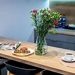 Rent Like - Walonska 15 *